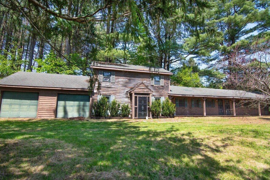 More Photos Of 3230 Route 9N -1, Greenfield Center Bar For Sale