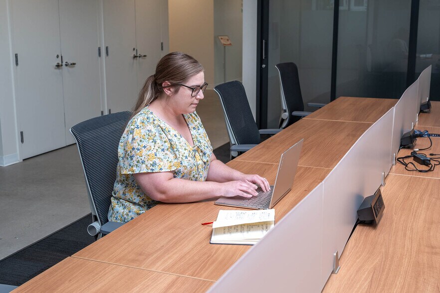 More Photos Of 121 Perimeter Ctr W, Atlanta Coworking Space