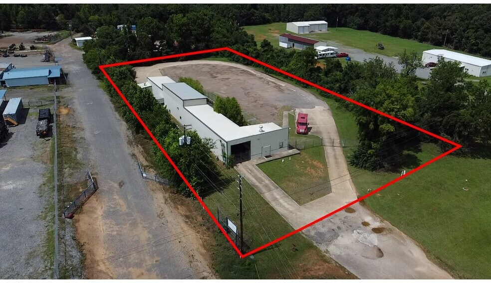 Primary Photo Of 2721 E SH 31, Kilgore Industrial For Sale