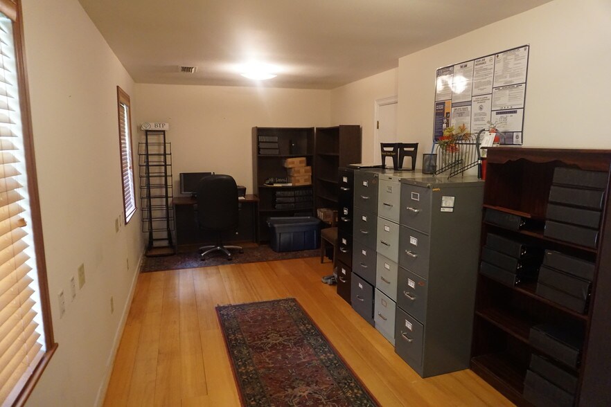 More Photos Of 403 N Main St, Evergreen Warehouse For Sale