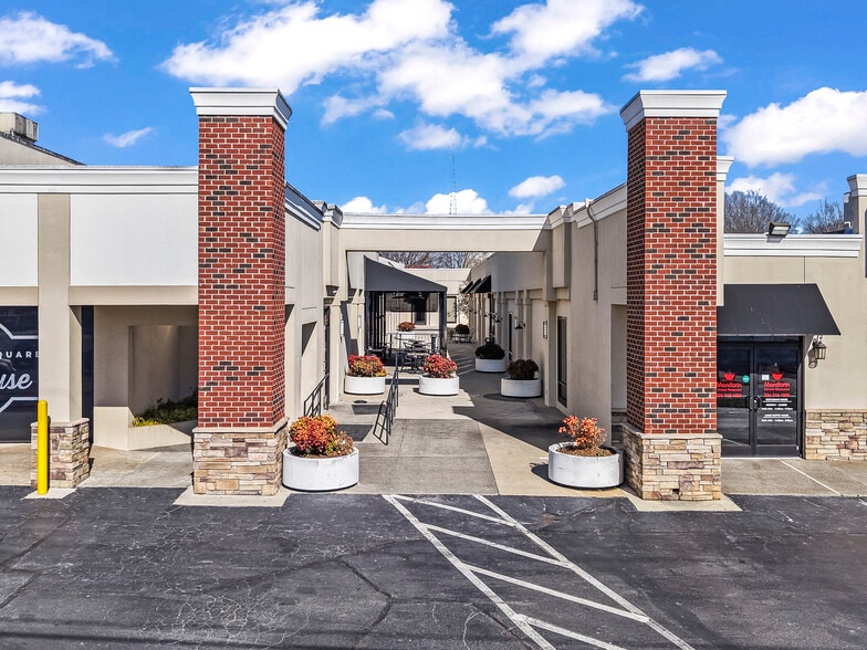 More Photos Of 6000 Meadow Brook Mall Ct, Clemmons Storefront Retail Office For Lease