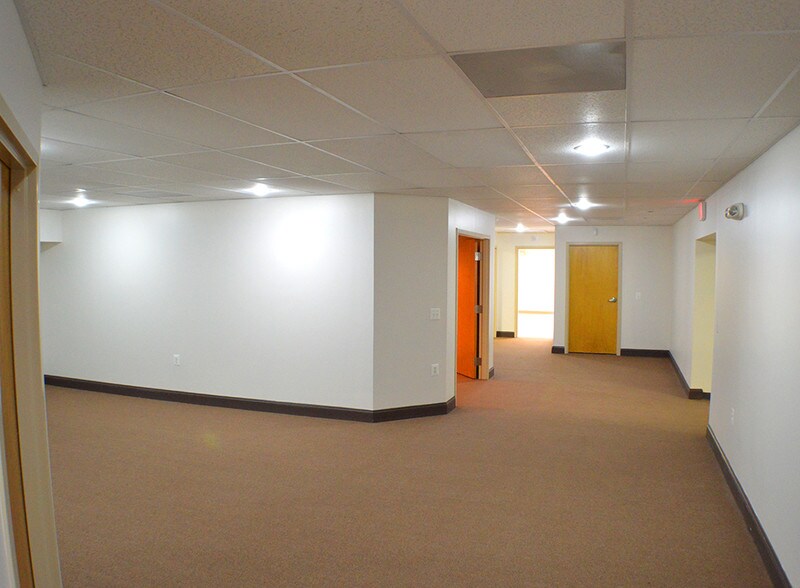 More Photos Of 316 E Market St, Leesburg Office For Sale