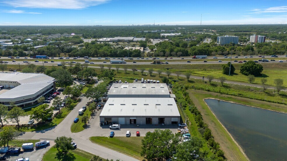 More Photos Of 215 Interstate Blvd, Sarasota Warehouse For Sale