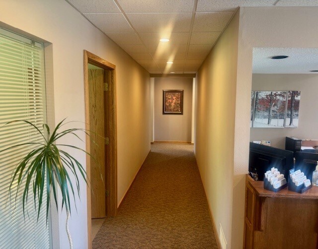 More Photos Of 1200 Heritage Dr, New Richmond Office For Sale