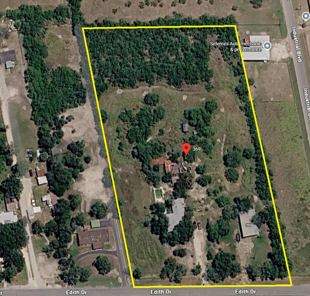 Primary Photo Of 369 Edith Dr, Alice Office For Sale