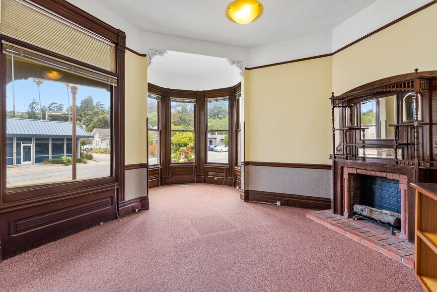 More Photos Of 603 Mission St, Santa Cruz Office For Sale