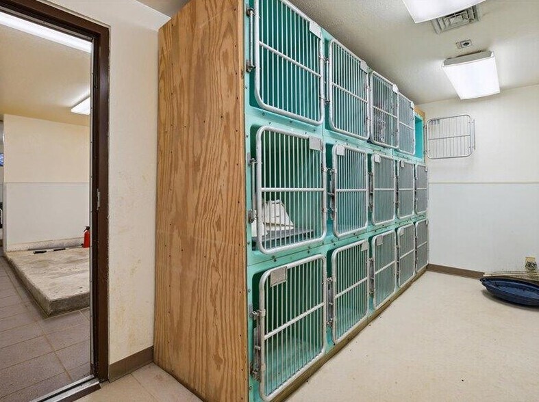 More Photos Of 4946 Page Ave, Michigan Center Medical For Sale