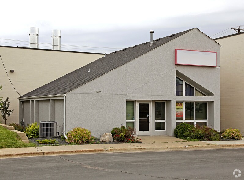 Primary Photo Of 212 W Main St W, Waconia Office For Lease