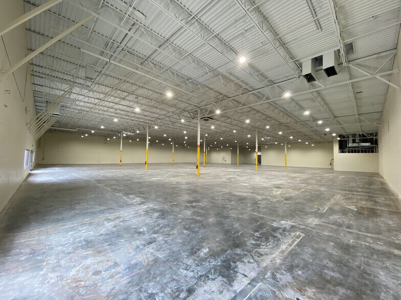 More Photos Of 2525 Pio Nono Ave, Macon-Bibb Warehouse For Lease