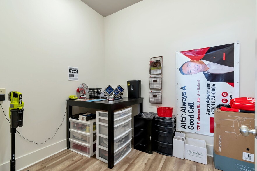 More Photos Of 179 E Moreno St, Buford General Retail For Sale