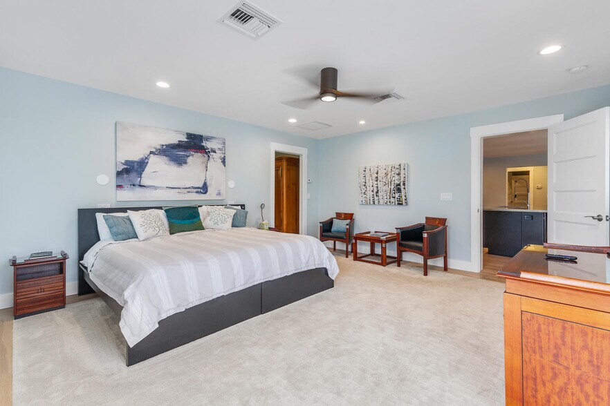 More Photos Of 1768 Tudor Rd, North Palm Beach Specialty For Sale