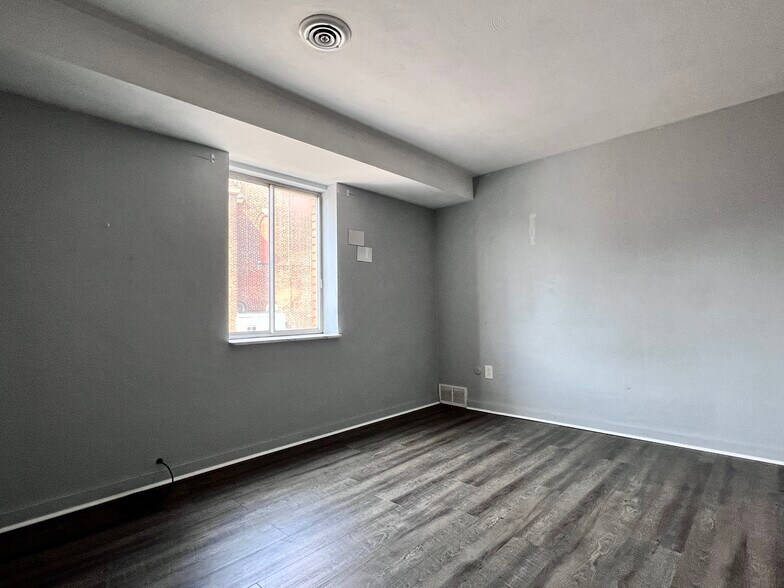More Photos Of 1712 Lowrie St, Pittsburgh Storefront Retail Residential For Sale