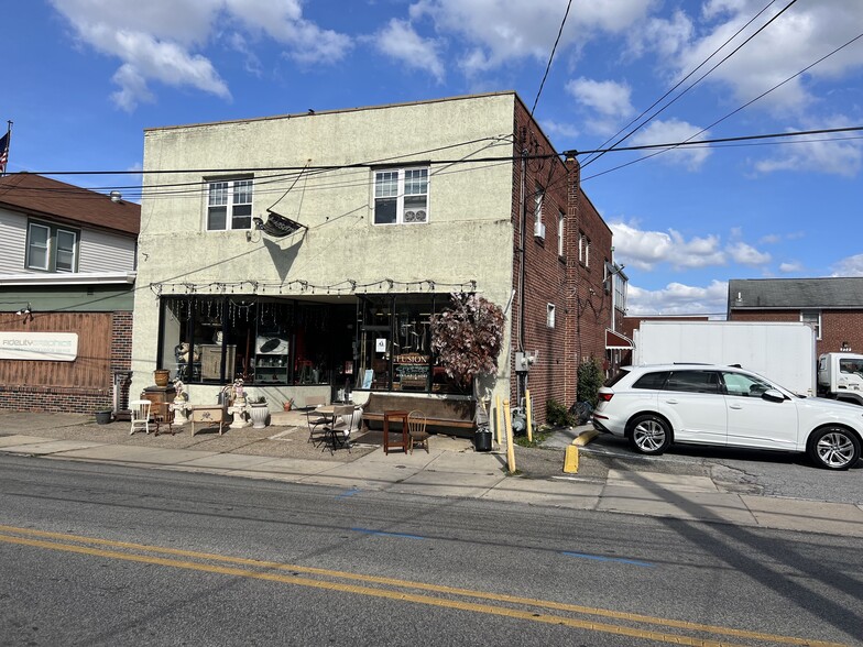 Primary Photo Of 234 Holmes Rd, Holmes Storefront Retail Residential For Sale