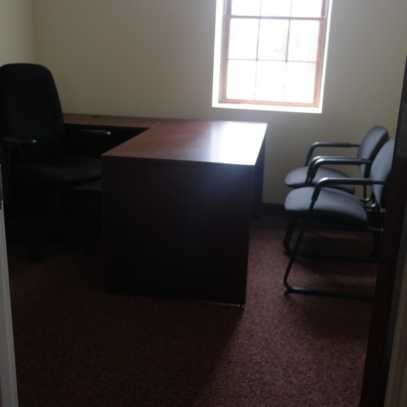 More Photos Of 675 Broadway, Massapequa Office For Lease