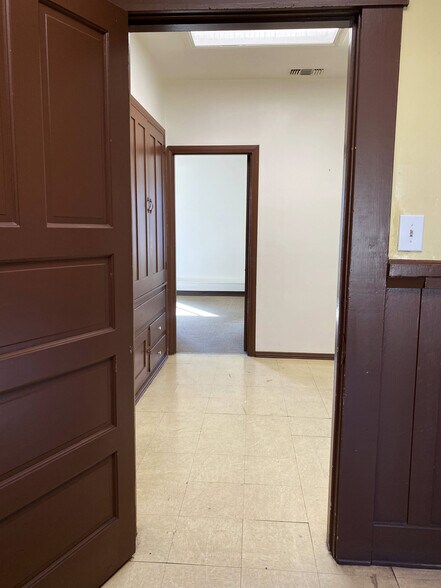 More Photos Of 3000 Whittier Blvd, Los Angeles Medical For Lease