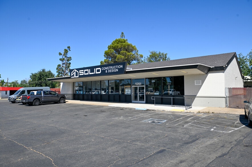 Primary Photo Of 5201 Auburn Blvd, Sacramento Freestanding For Sale