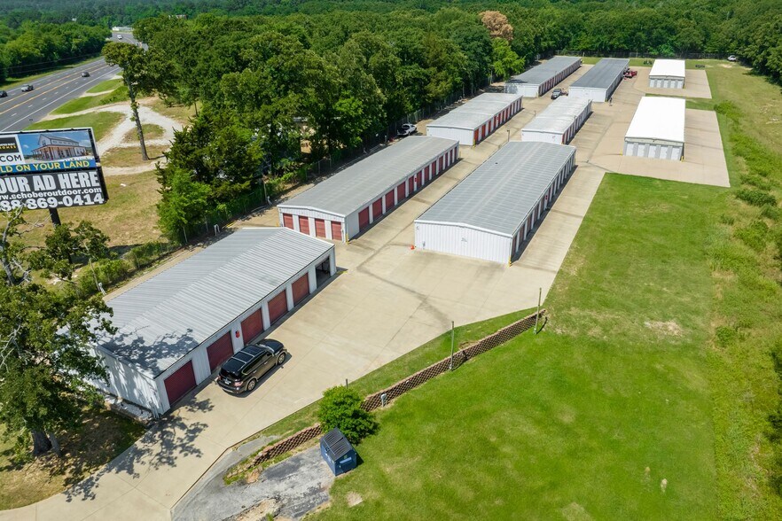 More Photos Of 20904 Hwy 155 S, Flint Self Storage For Sale
