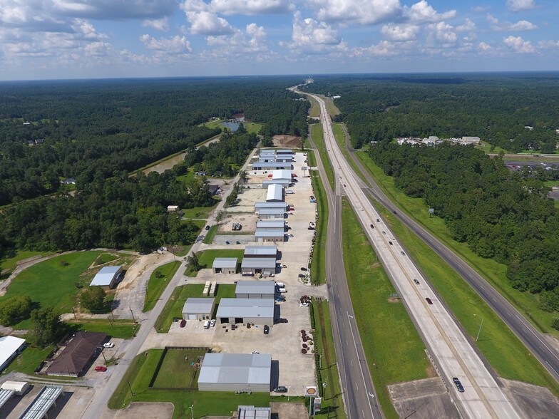 More Photos Of 11075 Eastex Fwy, Beaumont Unknown For Lease