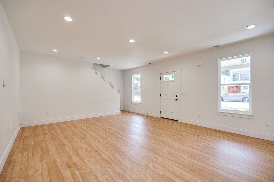 More Photos Of , Dayton Unknown For Sale