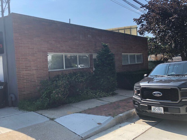 More Photos Of 135 Haven Ave, Port Washington Office For Lease