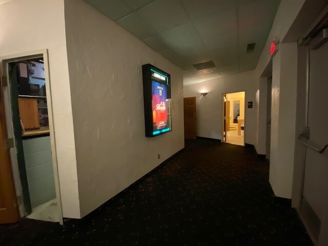 More Photos Of 1601 6th Ave, Stevens Point Freestanding For Sale