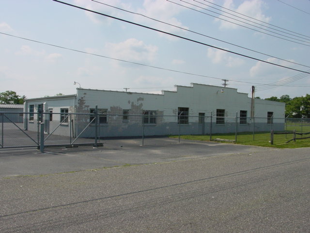 Primary Photo Of 570 Broadlawn Ter, Vineland Manufacturing For Sale