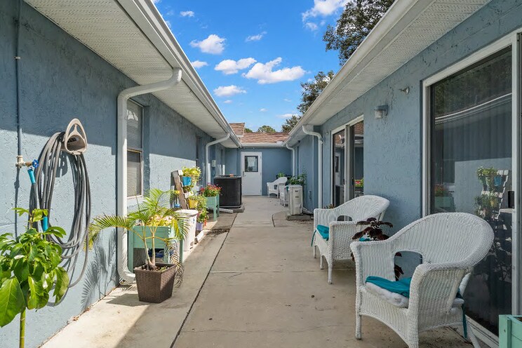 More Photos Of 8207 Forest City Rd, Orlando Assisted Living For Sale