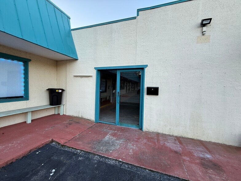 More Photos Of 528 S 8th St, Fernandina Beach Unknown For Lease