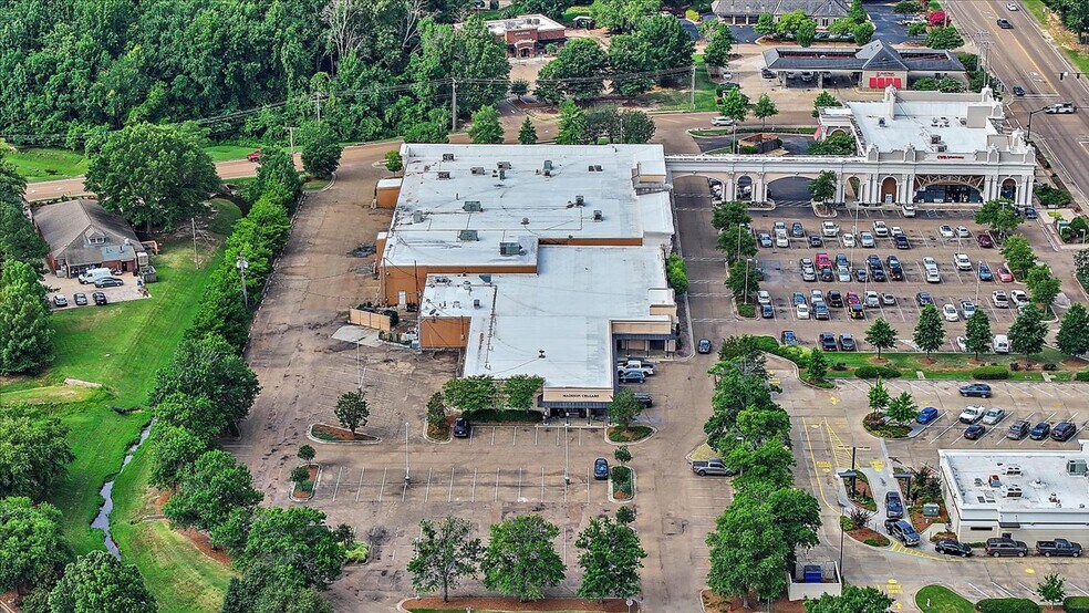 More Photos Of 1020-1038 Highway 51, Madison Unknown For Lease
