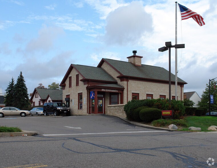 More Photos Of 180 W Streetsboro St, Hudson Unknown For Lease