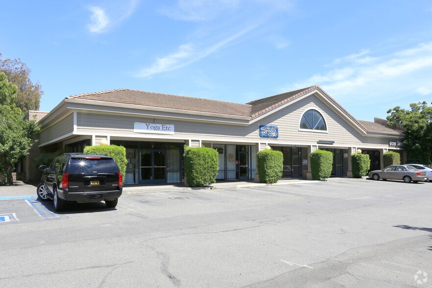 More Photos Of 1500 Oliver Rd, Fairfield General Retail For Lease