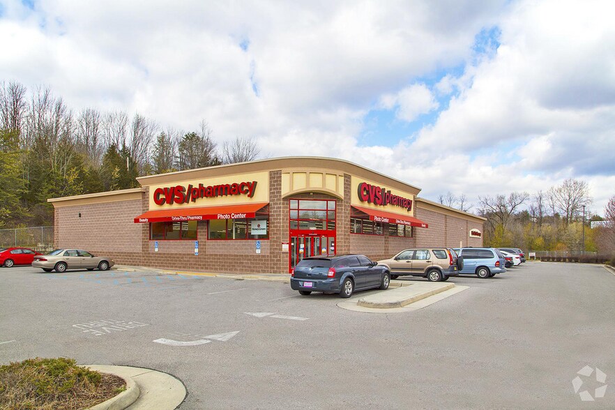 Primary Photo Of 2712 Peters Creek Rd, Roanoke Drugstore For Sale