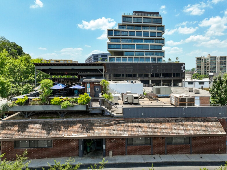 More Photos Of 685 11th St NW, Atlanta Restaurant For Lease