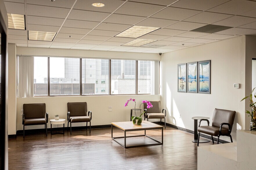 More Photos Of 1229 Madison St, Seattle Medical For Sale