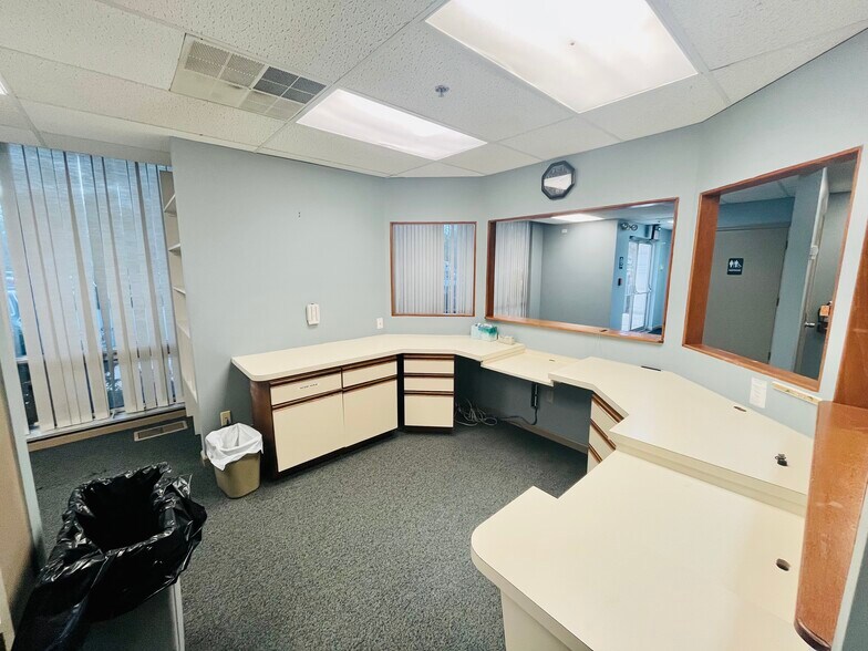 More Photos Of 2650 Rt 130, Cranbury Medical For Lease