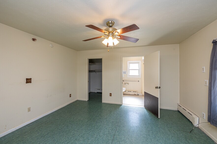 More Photos Of 10000 Granger Rd, Cleveland Assisted Living For Sale