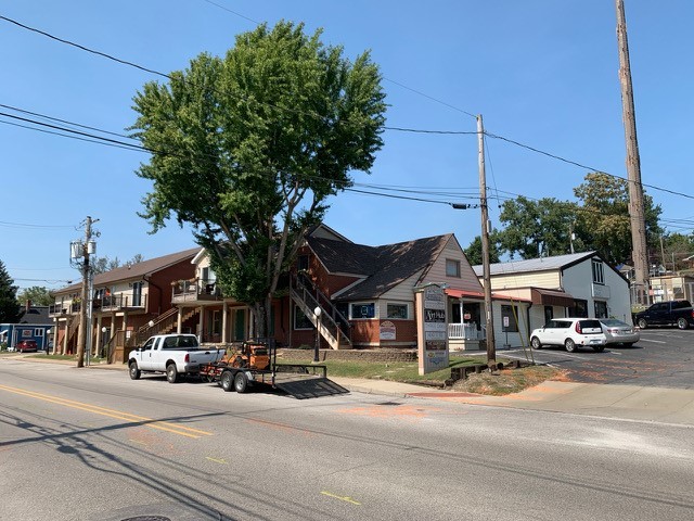 More Photos Of 300 W Jennings St, Newburgh Freestanding For Lease