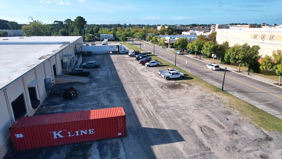 More Photos Of 1131 Shine Ave, Myrtle Beach Warehouse For Lease