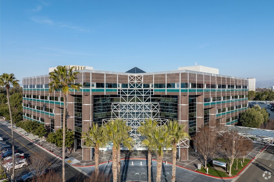 Primary Photo Of 5201 Great America Pkwy, Santa Clara Office For Lease