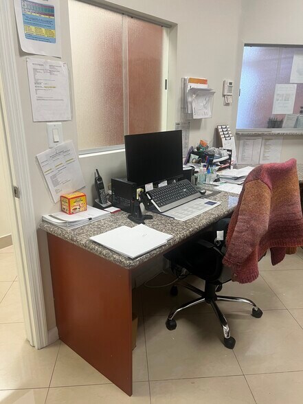 More Photos Of 1741-1759 N University Dr, Pembroke Pines Storefront Retail Office For Sale
