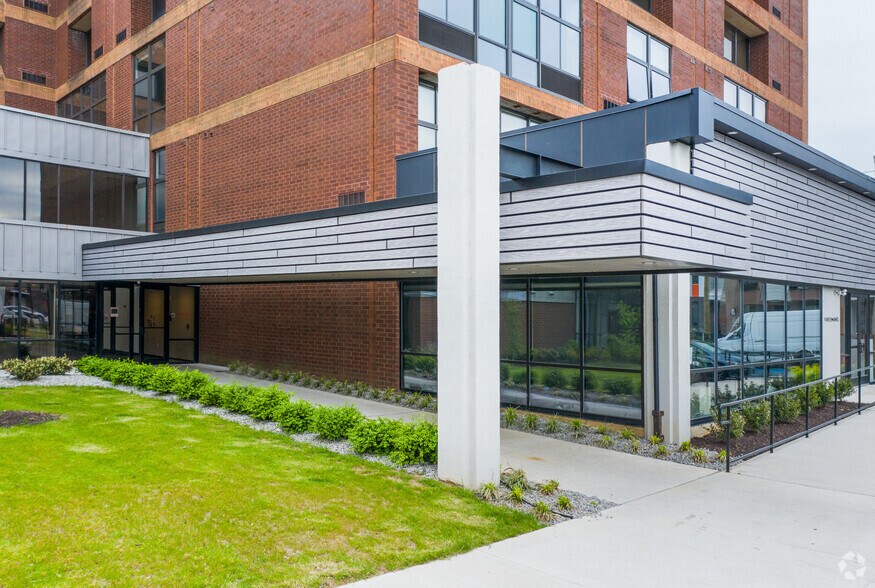 More Photos Of 1600-1650 W Girard Ave, Philadelphia Multifamily For Sale