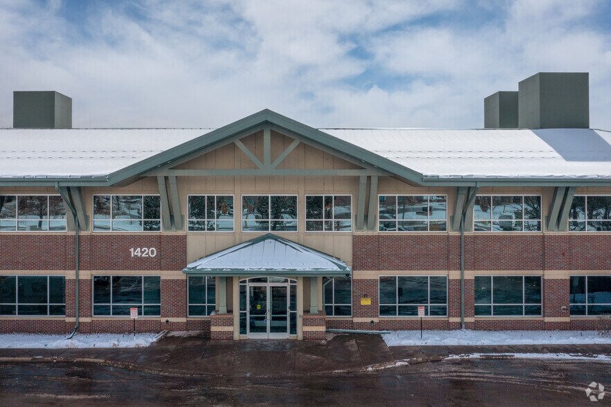More Photos Of 1420 W Canal Ct, Littleton Office For Lease