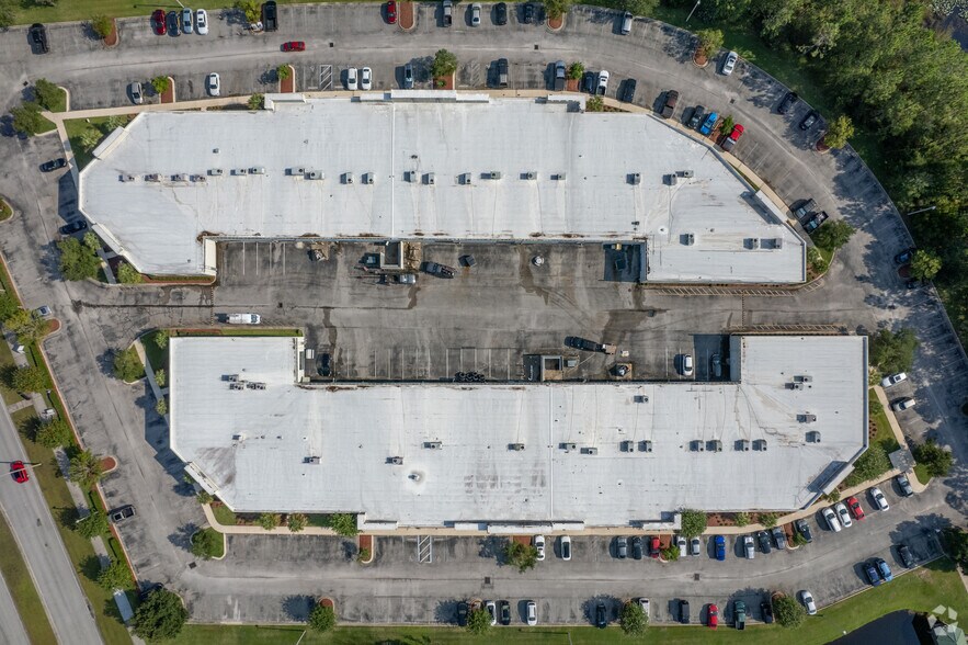 More Photos Of 1845 Town Center Blvd, Orange Park Office For Lease
