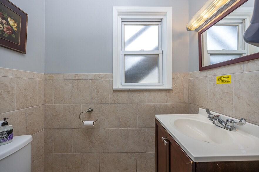 More Photos Of 80 S Main St, New City Storefront Retail Residential For Sale