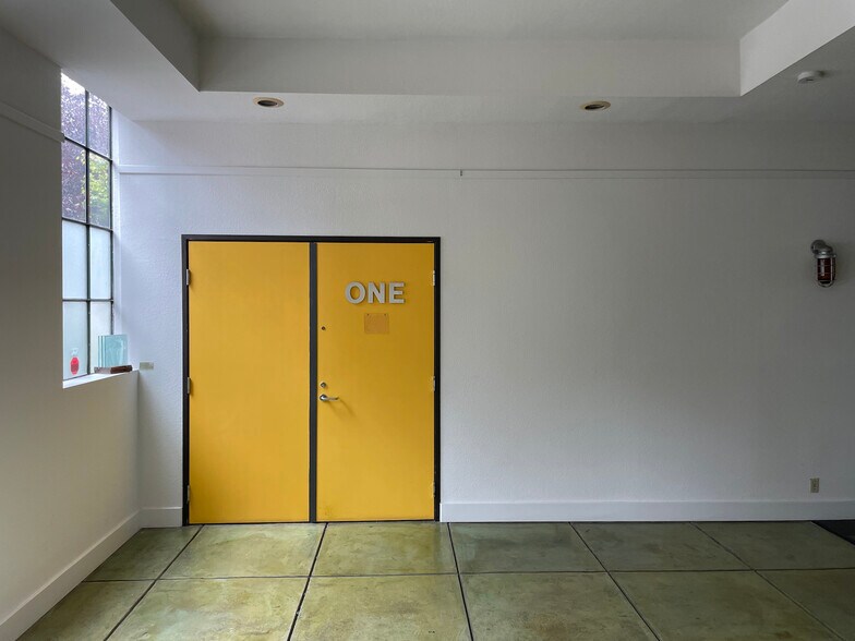 More Photos Of 2512 9th St, Berkeley Office For Sale