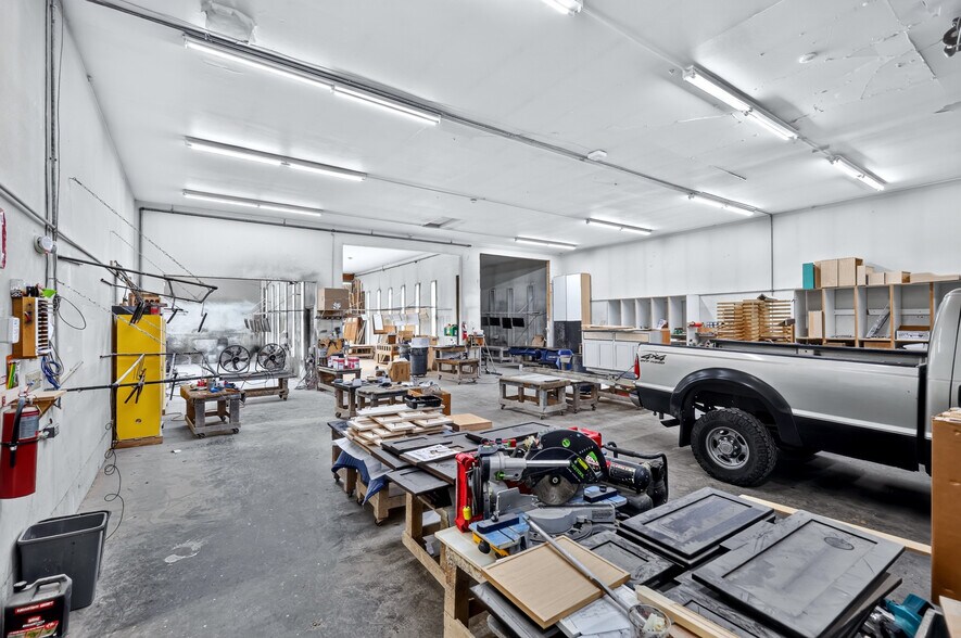More Photos Of 1612 S Campbell St, Spokane Warehouse For Sale