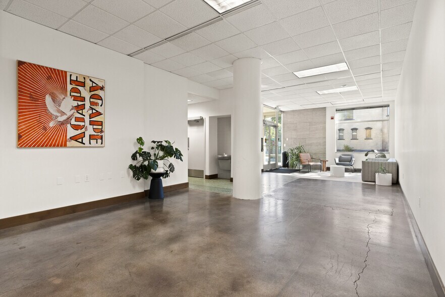 More Photos Of 623 E Wallace Ave, Coeur d'Alene Office For Sale