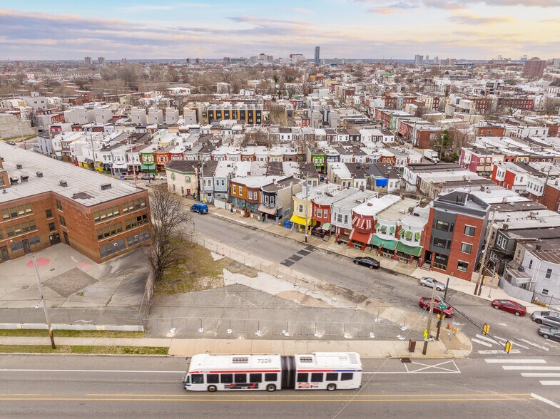 More Photos Of 2839 W Glenwood Ave, Philadelphia Land For Lease