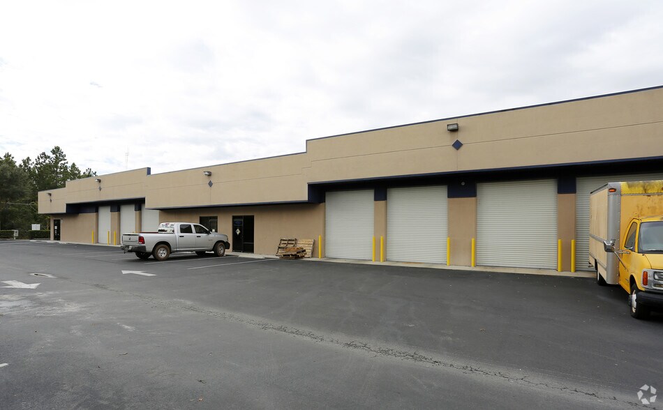 More Photos Of 1424 Hamlin Ave, Saint Cloud Unknown For Lease