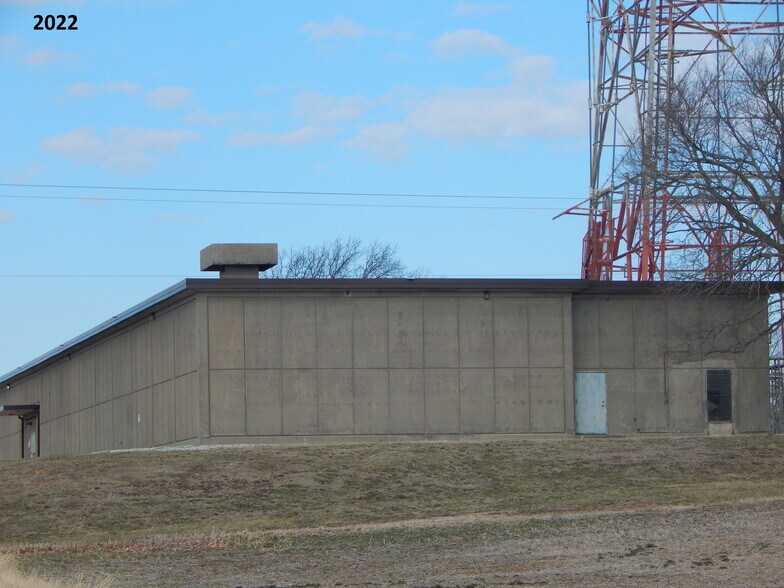 Primary Photo Of 25218 Dow Rd, Dow Utility Substation For Sale